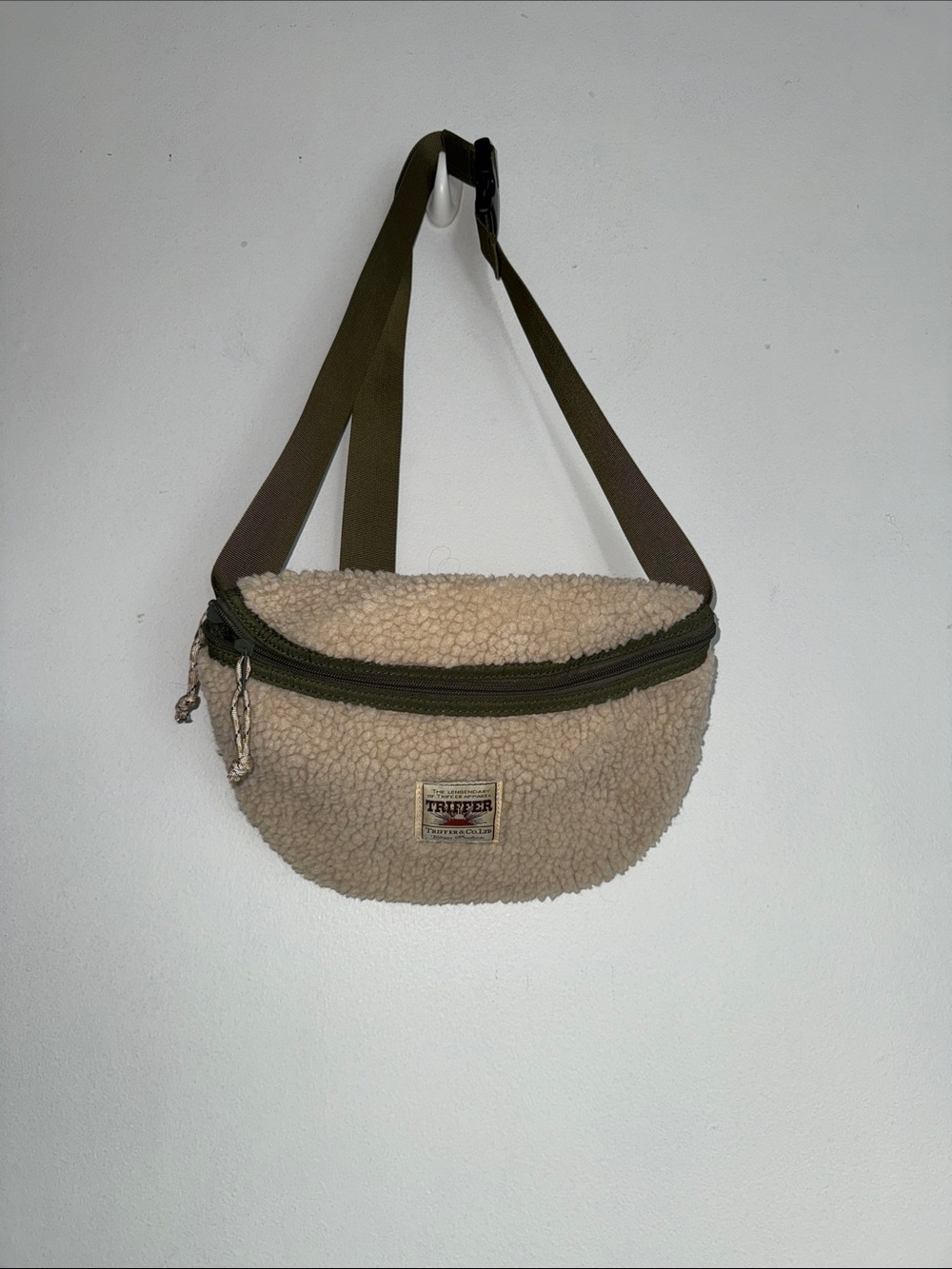 Sherpa Fleece Bag with Olive Strap